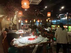 -卢大鲜鱼头捞饭(美利广场店)