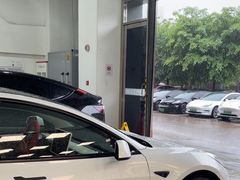 -TESLA 特斯拉(深圳坂田特斯拉中心)