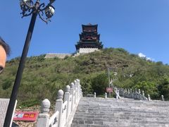-定都峰