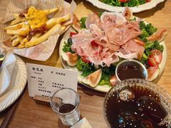 -ZAZA.CAFE.BAR