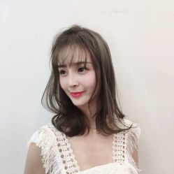 -Miracle集简美发沙龙