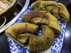 青稞饼-陆记源·青海土火锅