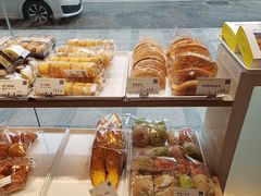 -顶东面包花园·生日蛋糕(香榭丽店)