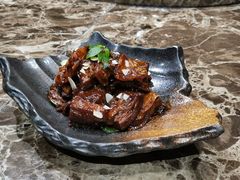 -河畔春天时尚餐厅