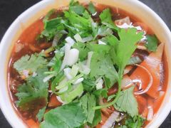 牛肉牛杂双拼细粉-薛记襄阳香辣牛肉面(平安路店)