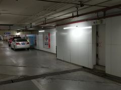 -中山公园-龙之梦停车场