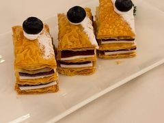 蓝莓拿破仑-利苑酒家(合景国际金融广场店)