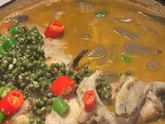椒麻江团鱼-阿里家·新疆烤肉酒場 by MIG