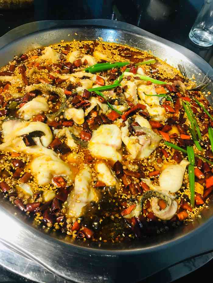 胖子鱼川派鲜鱼火锅-"就是觉得有点贵,人均消费太高.其他还好.