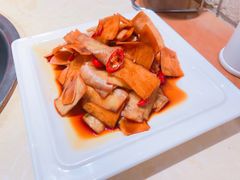萝卜-老佛爷炭火蛙锅直营(清滨路总店)