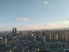 -锦厨国际自助餐厅 · 云端景观 (昆明索菲特大酒店)
