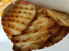 -麦当劳(新洲南路店)