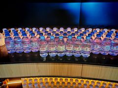 -涨巢·潮玩水疗局