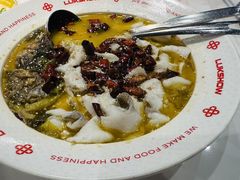 -禄鼎记·排队俩小时都要吃的酸菜鱼(石牌桥店)