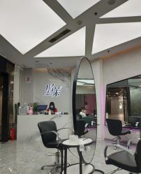 -变画·发型STUDIO