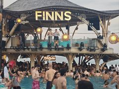 -FINNS Beach Club