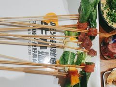-牛小嫩串串火锅(老国贸总店)