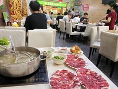 -黑山牛肉汤火锅(花城汇店)