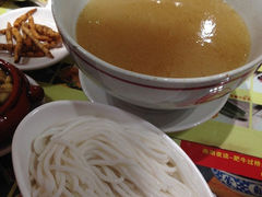 -桥香园正宗过桥米线(机场五店)