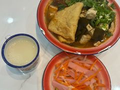 -刘二姐襄阳牛肉面(鸟巢店)