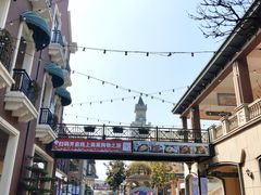 -王府井奥莱临潼小镇(临潼店)