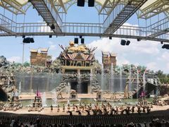 -七彩云南欢乐世界