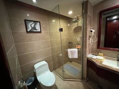 -益阳华天大酒店