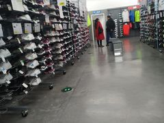 -迪卡侬(鲁泰大道店)