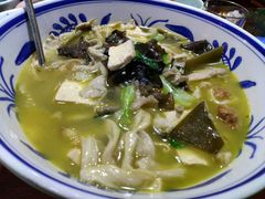 -窄巷子陕菜馆·地道陕西菜(粉巷店)
