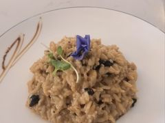 -ins森林童话餐厅coffee&bistro