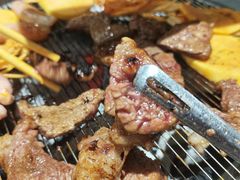 -啊美丽炭火烤肉(滑翔一店)