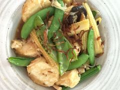 -Palate Angkor Restaurant & Bar