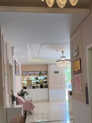 -Bollins波林丝•专研护发中心