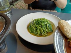 -江宴渔村·鱼鲜土菜(紫荆广场店)