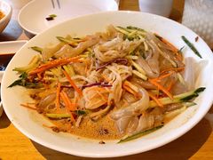 东北七彩大拉皮-关东小磨东北菜(上海长风大悦城店)