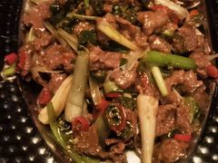 -SISTERS BAR RESTAURANT川意酒馆(嘉善老市H楼店)