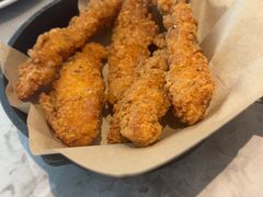 -必胜客(WOW南雄店)