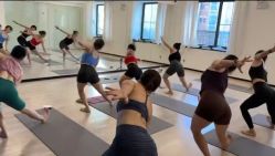 -无界瑜伽普拉提