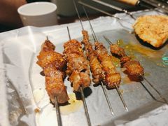 -三个大叔烤羊肉串·歌手驻唱·碳烤鲜肉(西三旗店)