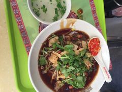 -海口骑楼小吃街