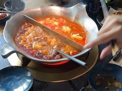 -湊湊火锅·茶憩(南京东路悦荟店)