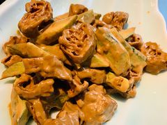 黄瓜拌油条-梅飞酒家(桑园路店)