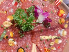 -热火朝天鲜切牛肉火锅(南强街巷店)