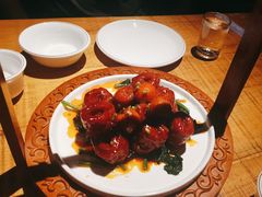 -泉畔人家·老济南经典鲁菜(大明湖店)