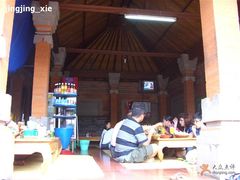 本地人的吃法-Warung Babi Guling Ibu Oka 3