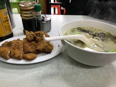 -明呈黄鱼面馆(斜土路店)