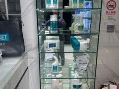 -福奈特洗衣·洗鞋·奢侈品护理(百联中环店)