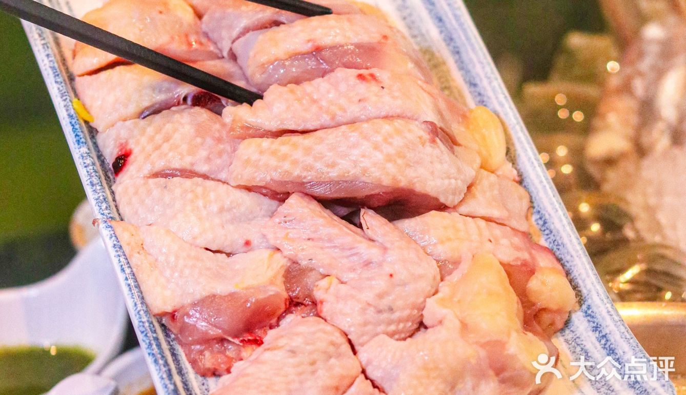 甜品小吃免费吃‼️爱惨三亚免税店的泰式火锅