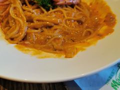 -玛格萝妮(汇智国际商业中心店)