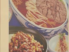 -西部马华清真兰州牛肉面·烧烤夜市(三里河店)